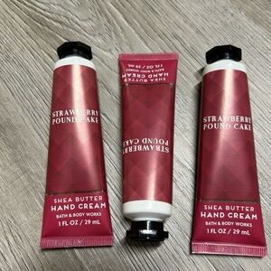 Bath & Body Works Hand Cream Strawberry Pound Cake NEW